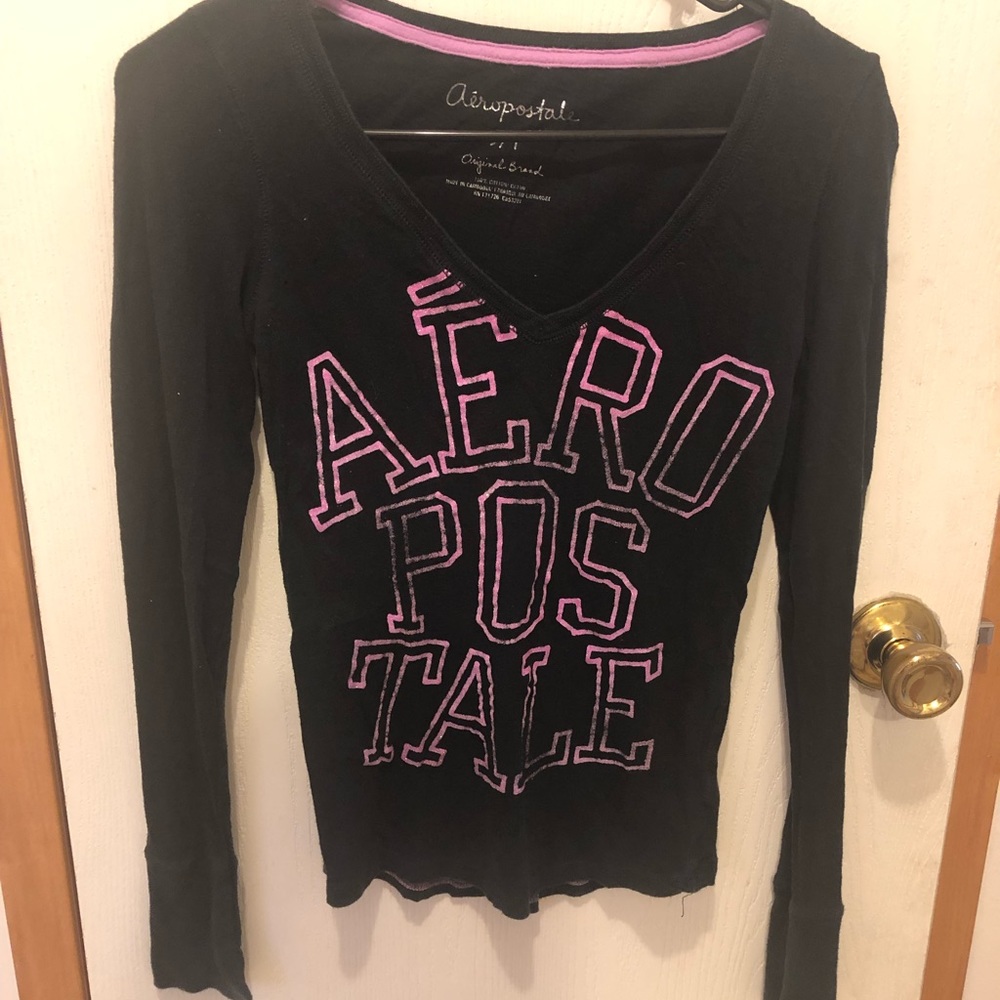 **SOLD** Aeropostale Long Sleeve V-Neck - Picture 6 of 7